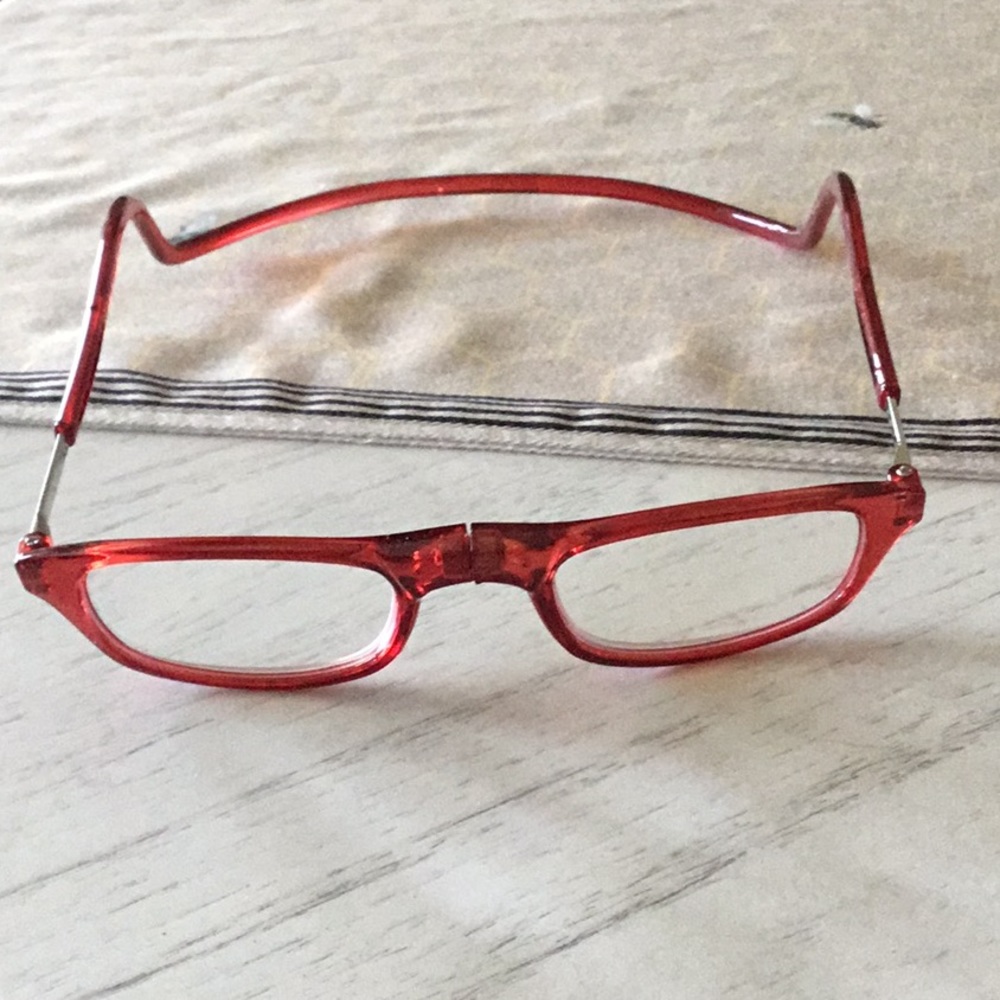 Very gently Used Red MAGNET readers 2.5